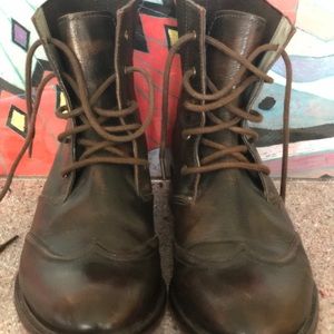 Johnson Murphy Mens Boots Wing Tip Lace Up 91/2